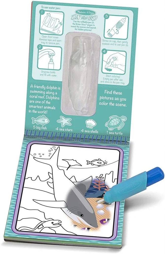 cuaderno pintar con agua